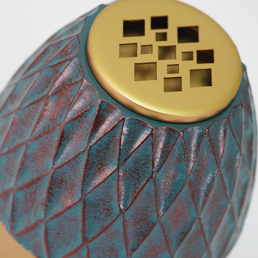 Cascade Scatter™ Reflections – Teal – wholesale cremation urn for funeral homes
