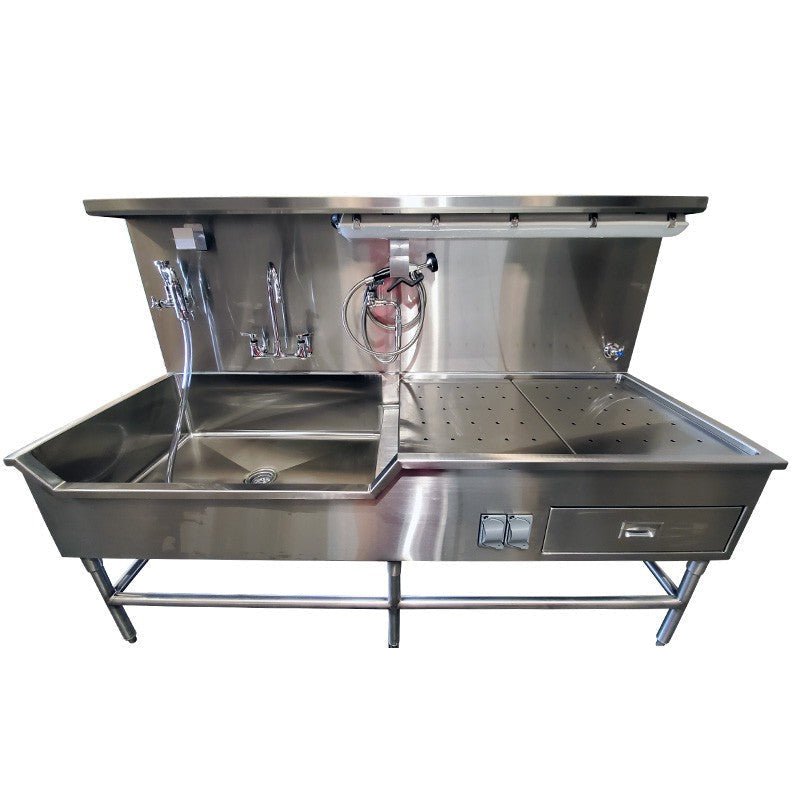 TITAN 1036-8R Right-Hand Embalming Sink Station — detail 3